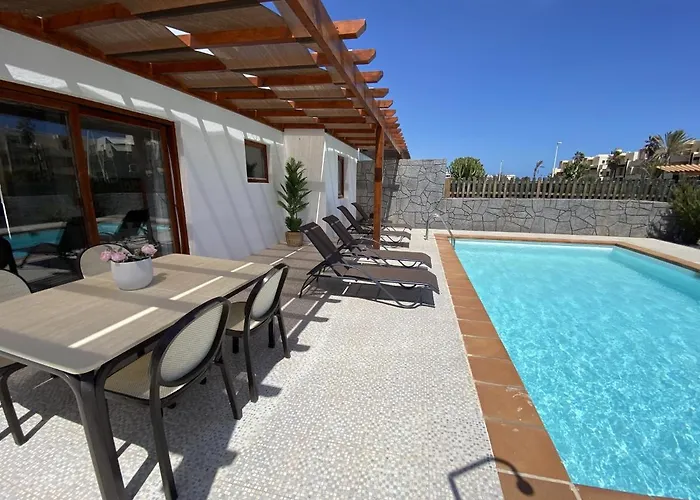 فيلة Capri By Villalia